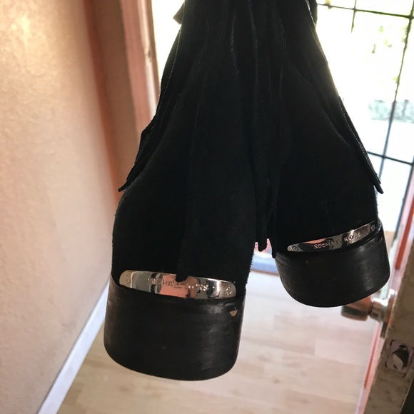 Black fringe mk boots - Picture 2 of 4